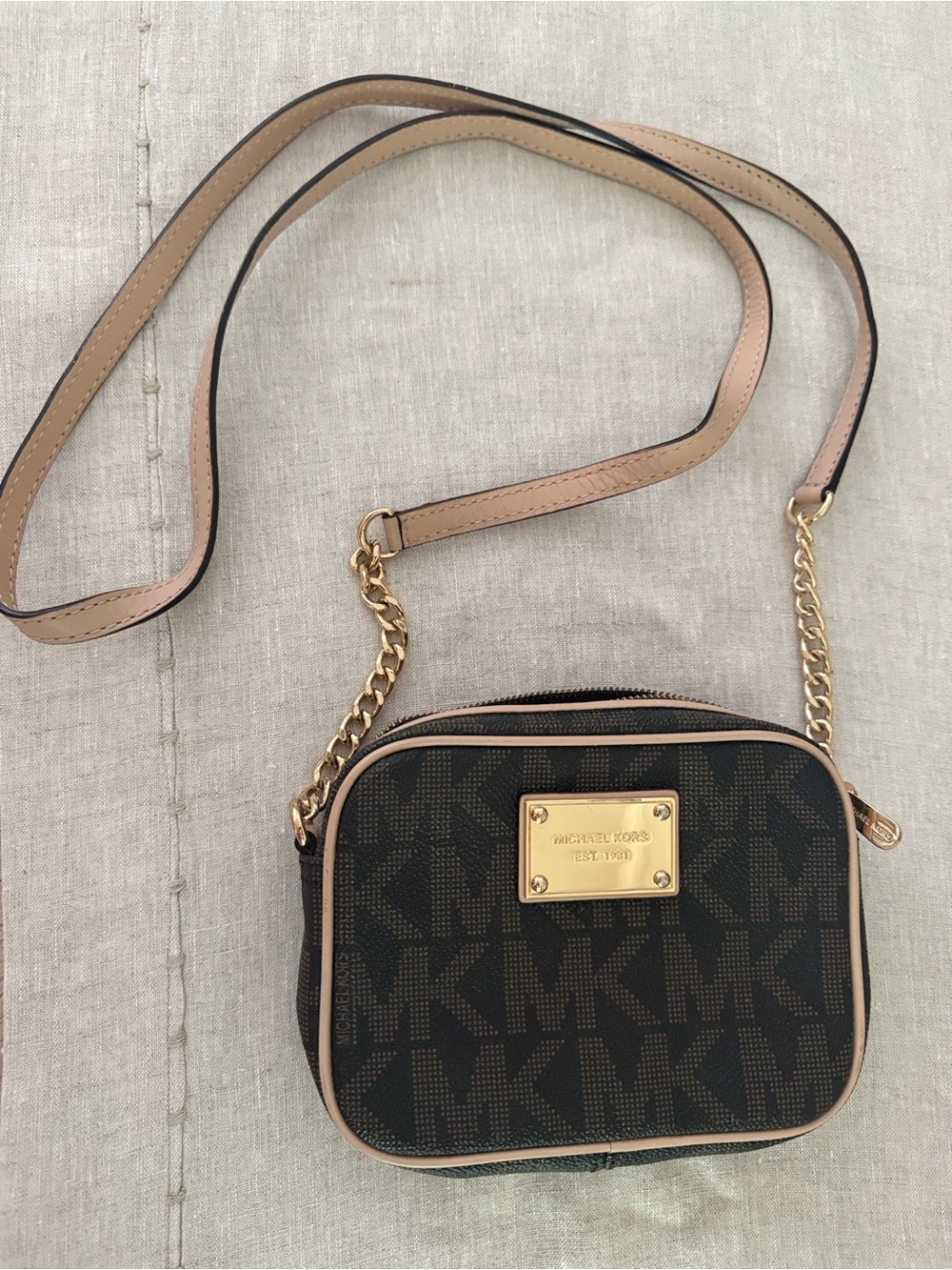 Michael Kors Brown Logo Crossbody with Beige Trim and Gold Plate — NEVER USED